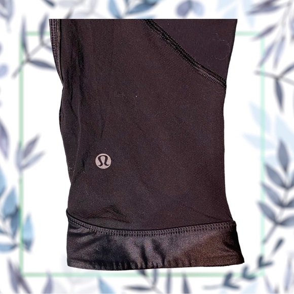Lululemon 🦋🦋3 for 20! black Capri leggings - Picture 6 of 9